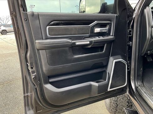 Used 2019 RAM 2500 Laramie image 22