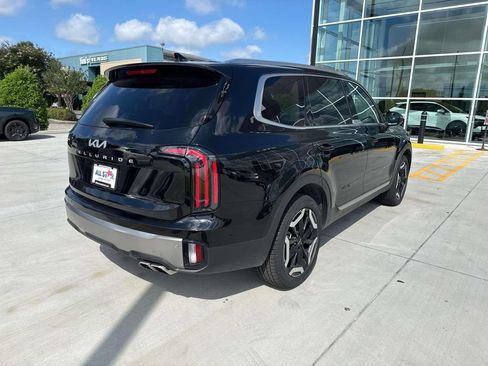 New 2025 Kia Telluride EX w/ EX Captain's Chair Package FWD image 9