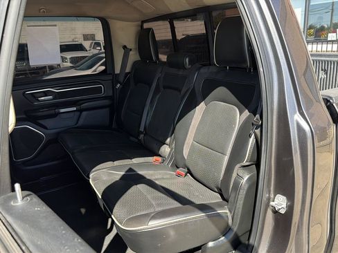 Used 2020 RAM 1500 Laramie AWD/4WD image 33
