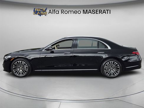Used 2023 Mercedes-Benz S 500 4MATIC image 3