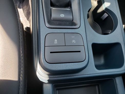 New 2026 Ford Maverick Lobo AWD/4WD image 27