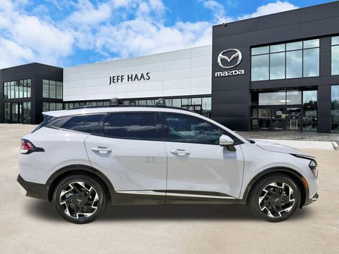 Used 2025 Kia Sportage SX FWD image 5