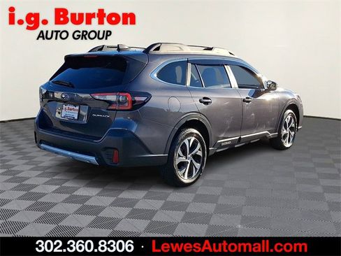 Used 2022 Subaru Outback Limited image 6