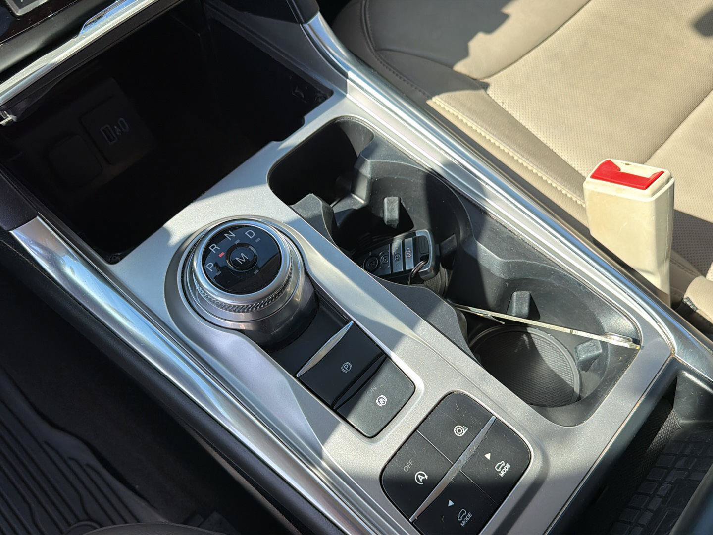 Used 2020 Ford Explorer Limited RWD image 31