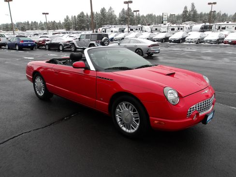 Used 2003 Ford Thunderbird image 15