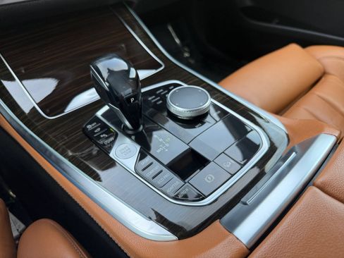 Used 2019 BMW X5 xDrive40i w/ Convenience Package AWD/4WD image 29