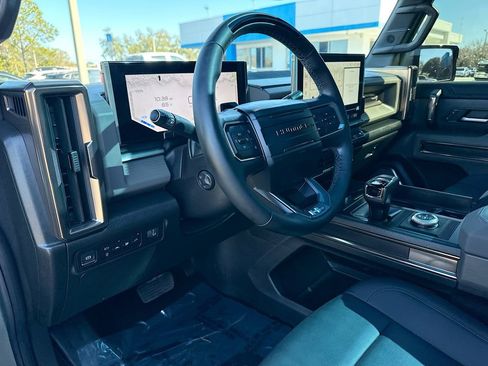 Certified 2024 GMC Hummer EV 3X image 10