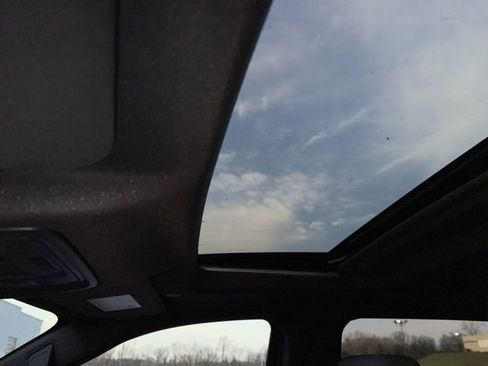 Used 2025 Chevrolet Silverado 3500 LTZ w/ LTZ Convenience Package image 58