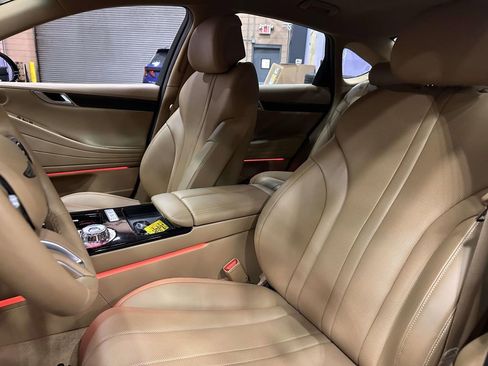Used 2025 Genesis G80 2.5T AWD/4WD image 14