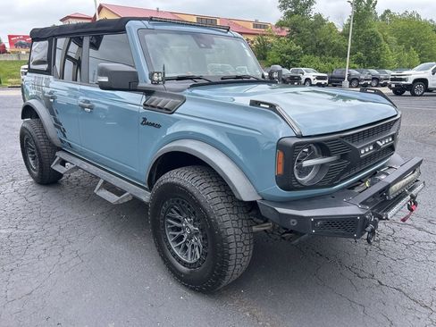 Used 2021 Ford Bronco Badlands AWD/4WD image 3