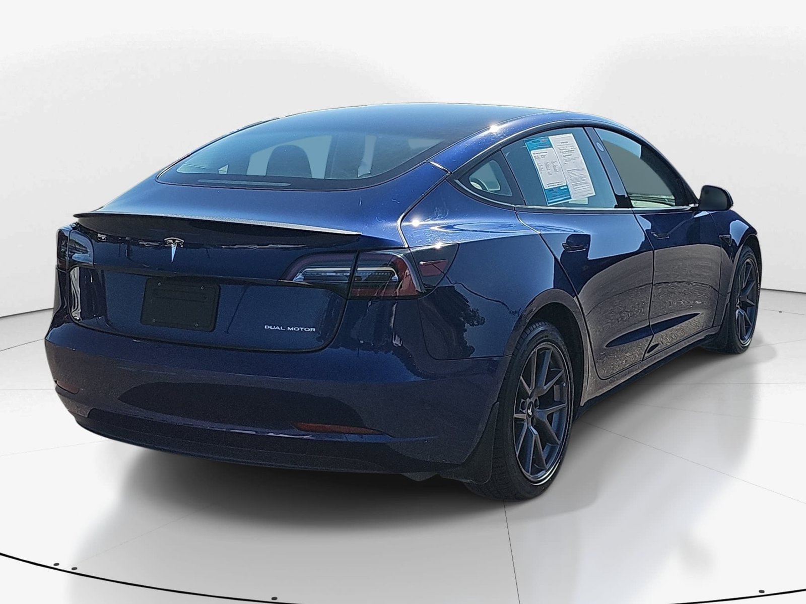 Used 2022 Tesla Model 3 Long Range AWD/4WD image 6