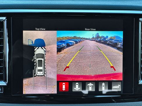 New 2026 Chrysler Pacifica Limited w/ S Appearance Package image 19