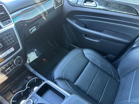 Used 2015 Mercedes-Benz ML 350 4MATIC image 37