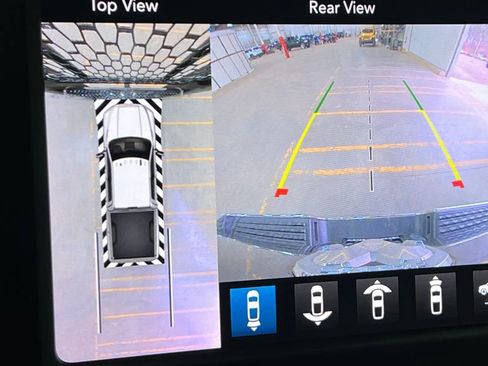 Used 2020 RAM 3500 Tradesman w/ Towing Technology Group image 29