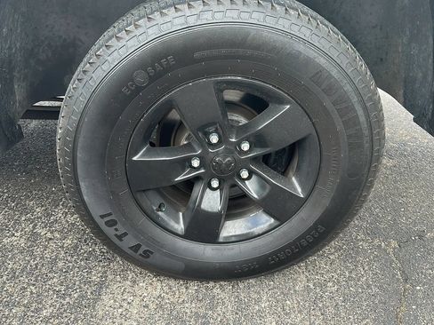 Used 2012 RAM 1500 Classic SLT AWD/4WD image 24