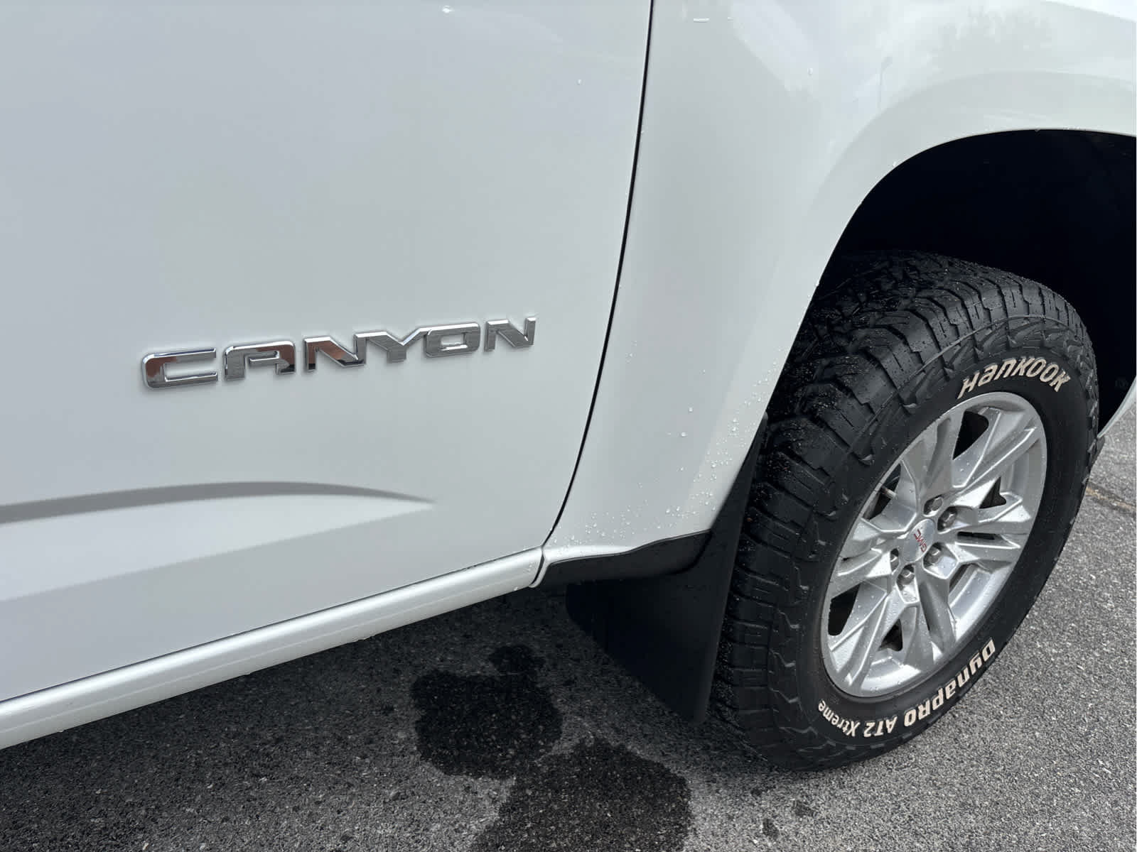 Used 2019 GMC Canyon SLE AWD/4WD image 16