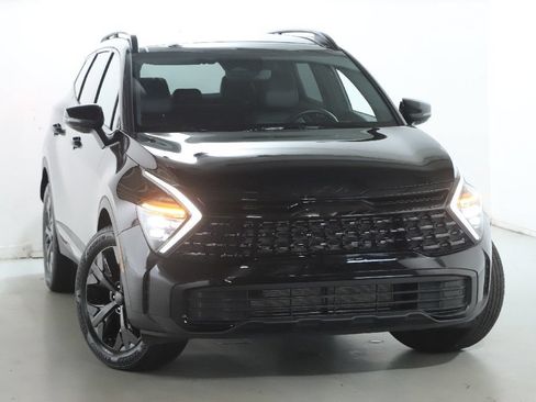 Used 2025 Kia Sportage X-Line w/ Premium Package AWD/4WD image 2