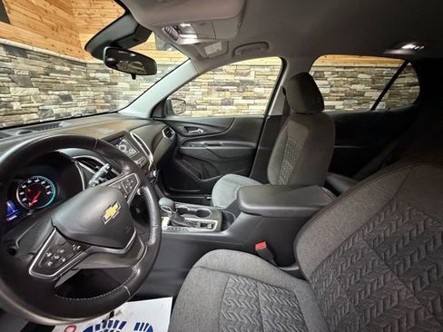 Used 2023 Chevrolet Equinox LT image 11