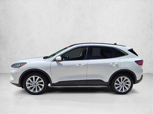 Used 2021 Ford Escape Titanium w/ Titanium Elite Package AWD/4WD image 8