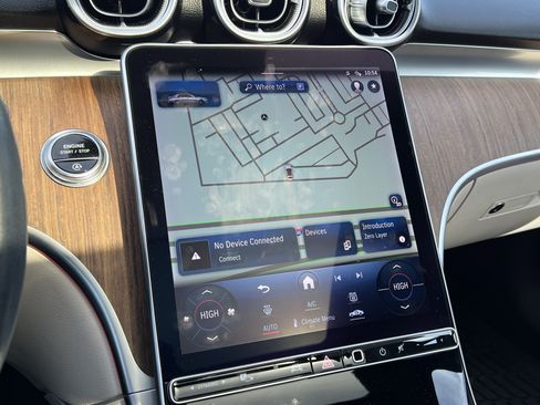 Used 2023 Mercedes-Benz C 300 Sedan image 24