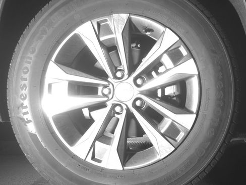 Used 2025 Chevrolet Equinox LT image 13