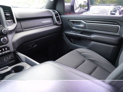 Used 2019 RAM 1500 Big Horn AWD/4WD image 13