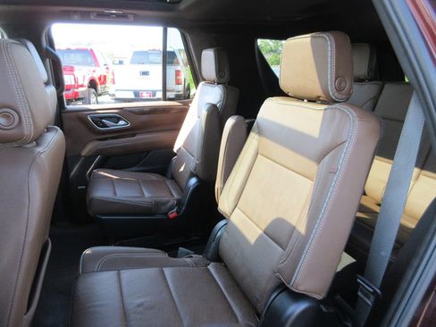 Certified 2022 Chevrolet Tahoe High Country w/ Max Trailering Package AWD/4WD image 25