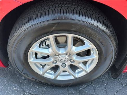 Used 2026 Chrysler Pacifica Select FWD image 10