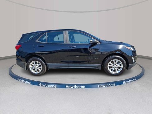 Used 2020 Chevrolet Equinox LS AWD/4WD image 7