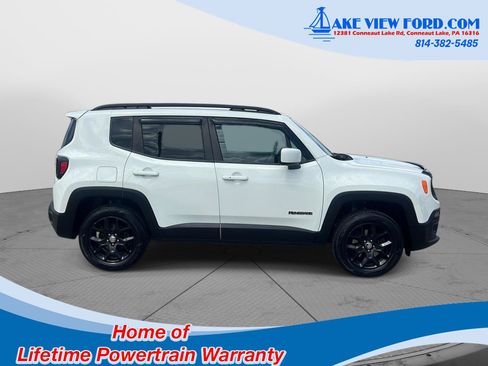 Used 2017 Jeep Renegade Latitude w/ Popular Equipment Group AWD/4WD image 13