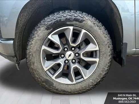 Used 2020 Chevrolet Silverado 1500 RST AWD/4WD image 33