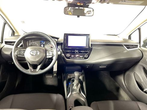 Used 2023 Toyota Corolla LE image 12
