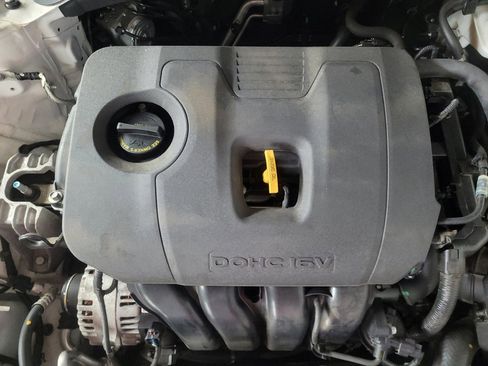 Used 2020 Kia Forte Sedan FWD image 30