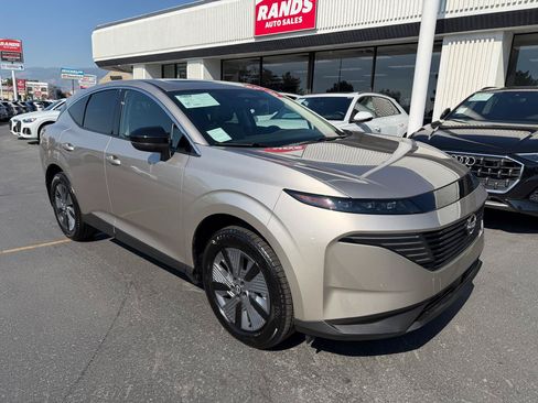 Used 2025 Nissan Murano SL AWD/4WD image 2