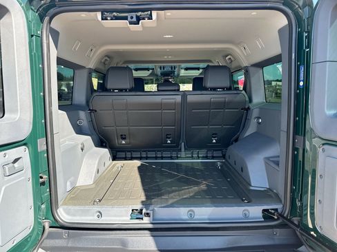 Used 2024 INEOS Grenadier Fieldmaster Edition image 25