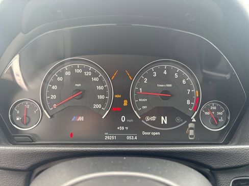 Used 2018 BMW M4 Coupe image 12