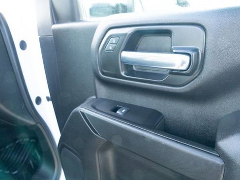 Used 2022 Chevrolet Silverado 2500 W/T w/ Gooseneck/5TH Wheel Package image 41