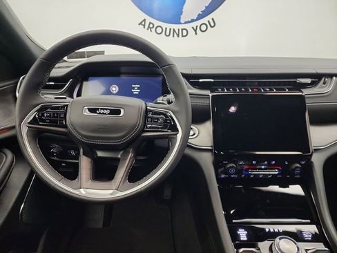 New 2025 Jeep Grand Cherokee Overland w/ Trailer Tow Package image 19