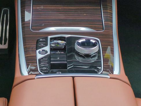 New 2026 BMW X5 M60i AWD/4WD image 19