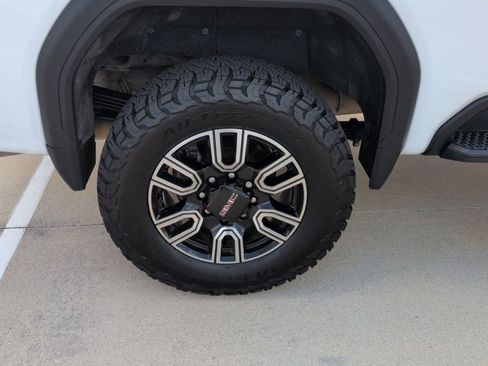 Used 2023 GMC Sierra 2500 AT4 w/ Gooseneck/5TH Wheel Package AWD/4WD image 21