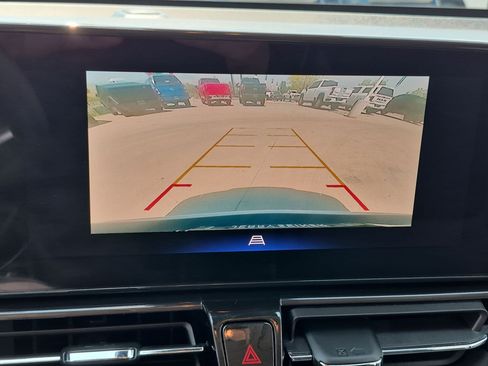 Certified 2024 Chevrolet TrailBlazer LT w/ LT Cold Weather Package AWD/4WD image 20