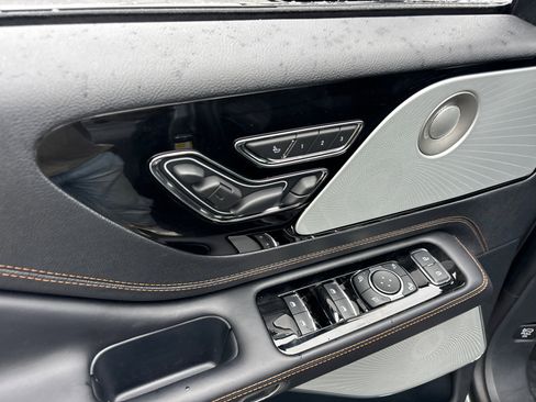 New 2025 Lincoln Aviator Black Label image 12