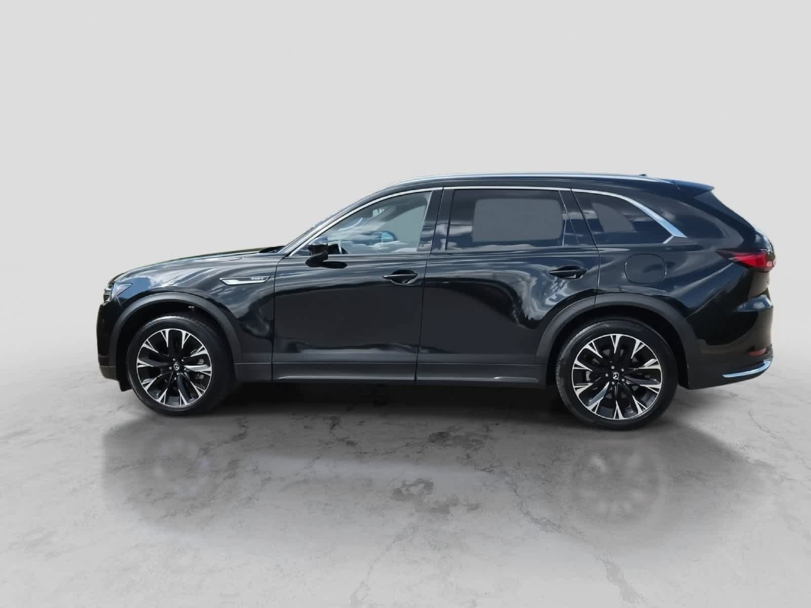 Used 2025 MAZDA CX-90 Plug-In Hybrid w/ Premium Plus AWD/4WD image 5