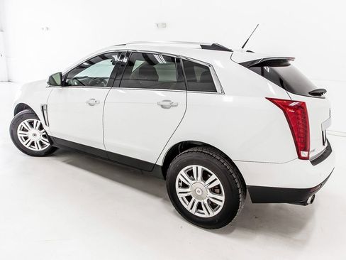 Used 2014 Cadillac SRX Luxury w/ Driver Awareness Package image 4