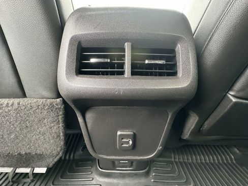 Used 2019 GMC Terrain SLT image 21