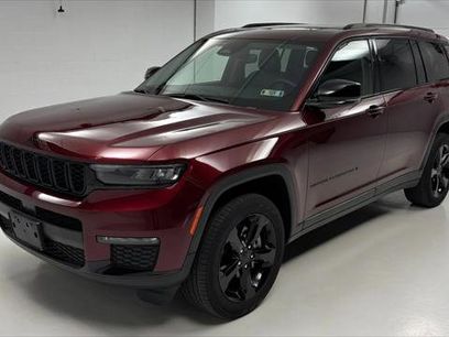 Certified 2023 Jeep Grand Cherokee L Limited w/ Black Appearance Package