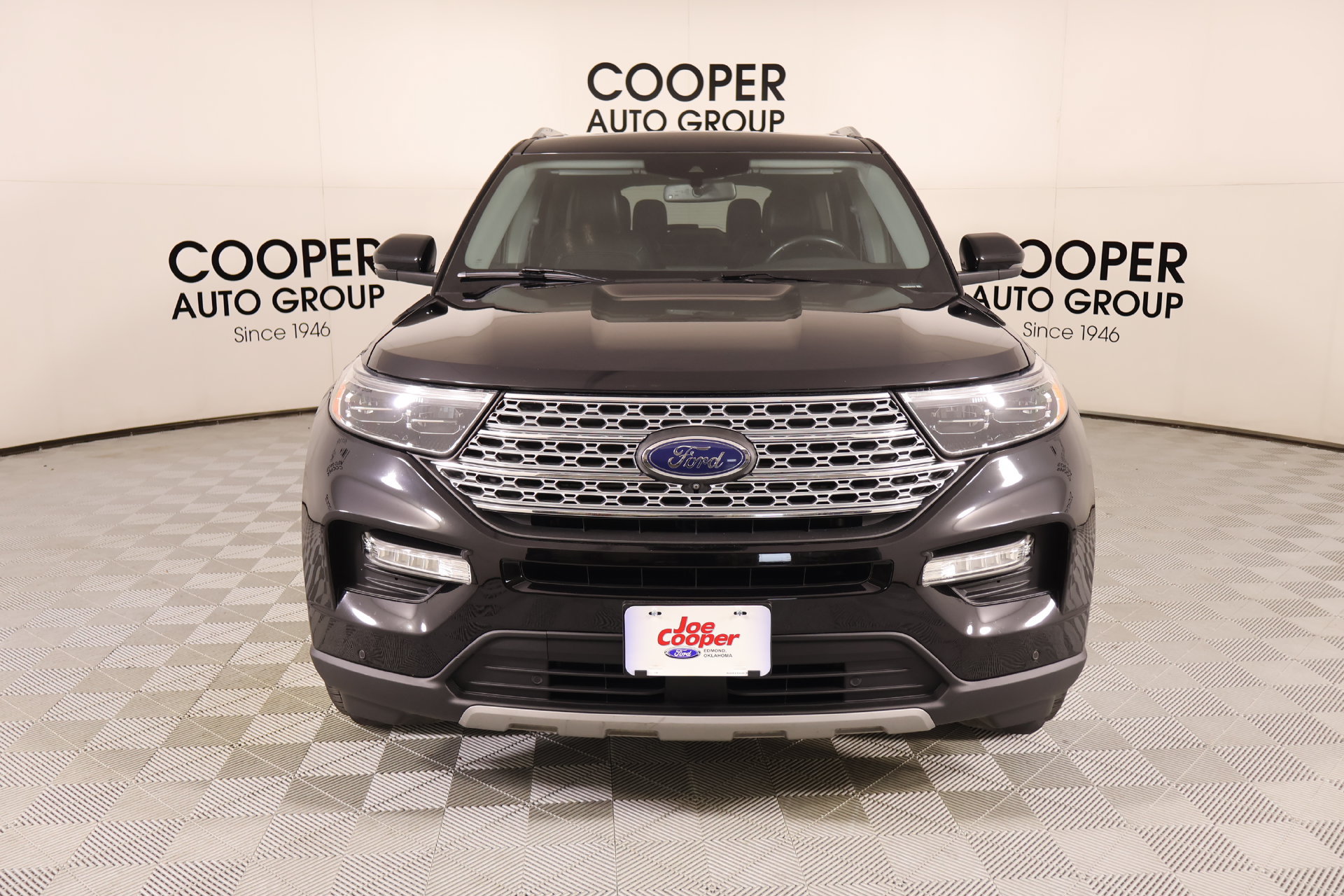 Used 2021 Ford Explorer Limited w/ Equipment Group 301A AWD/4WD image 10