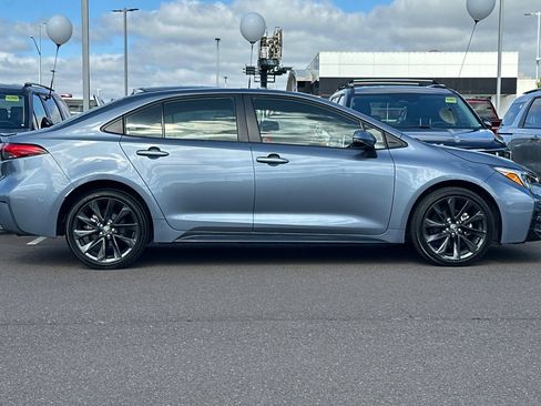 Used 2023 Toyota Corolla XSE FWD image 3