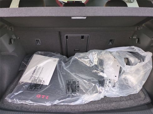 New 2026 Volkswagen Golf SE image 22