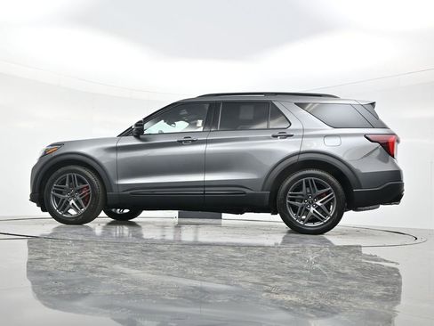 New 2026 Ford Explorer ST AWD/4WD image 48